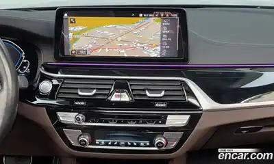 BMW 5-Series 2023 2.0 Автомат в Москве № 261134, миниатюра 3