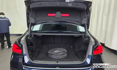 BMW 5-Series 2023 2.0 Автомат в Москве № 261134, миниатюра 4