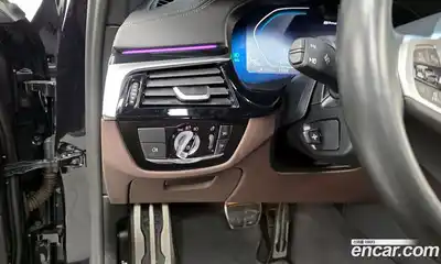 BMW 5-Series 2023 2.0 Автомат в Москве № 261134, миниатюра 8