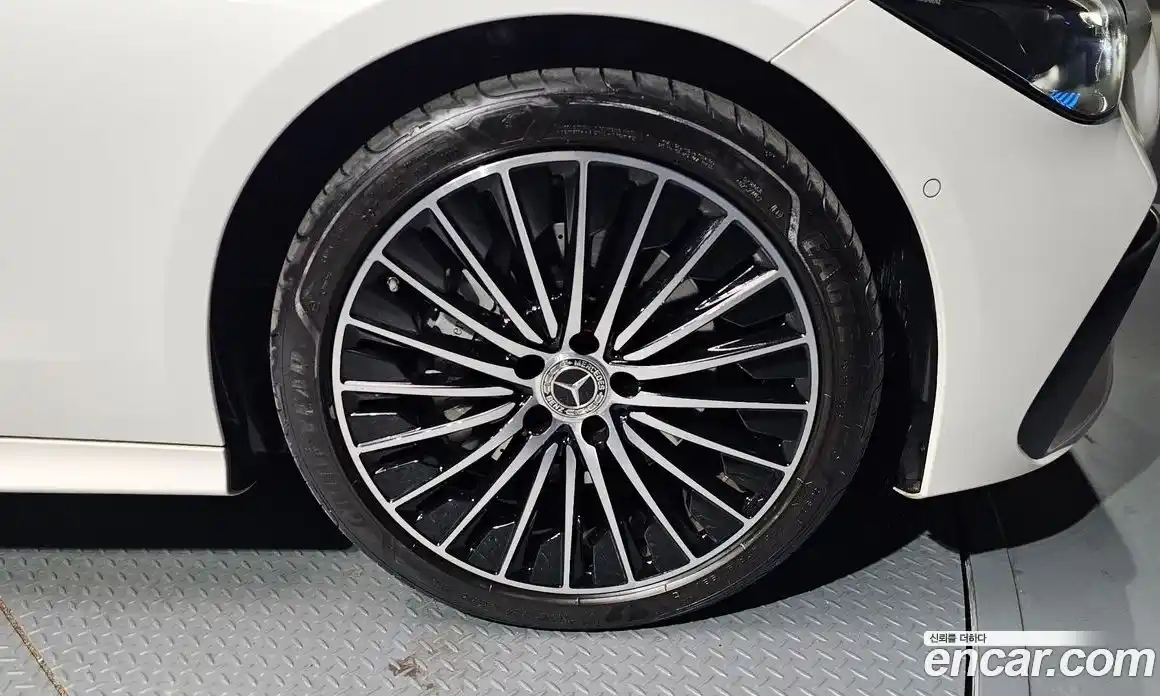 Mercedes-Benz CLE-Class 2024 2.0 Автомат в Москве № 262337, фото 19