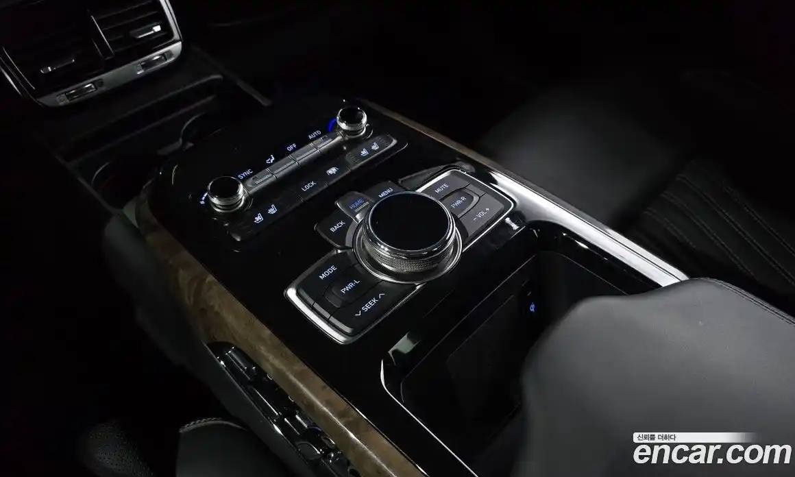 Genesis EQ900 2016 3.8 Автомат в Москве № 26588, фото 11