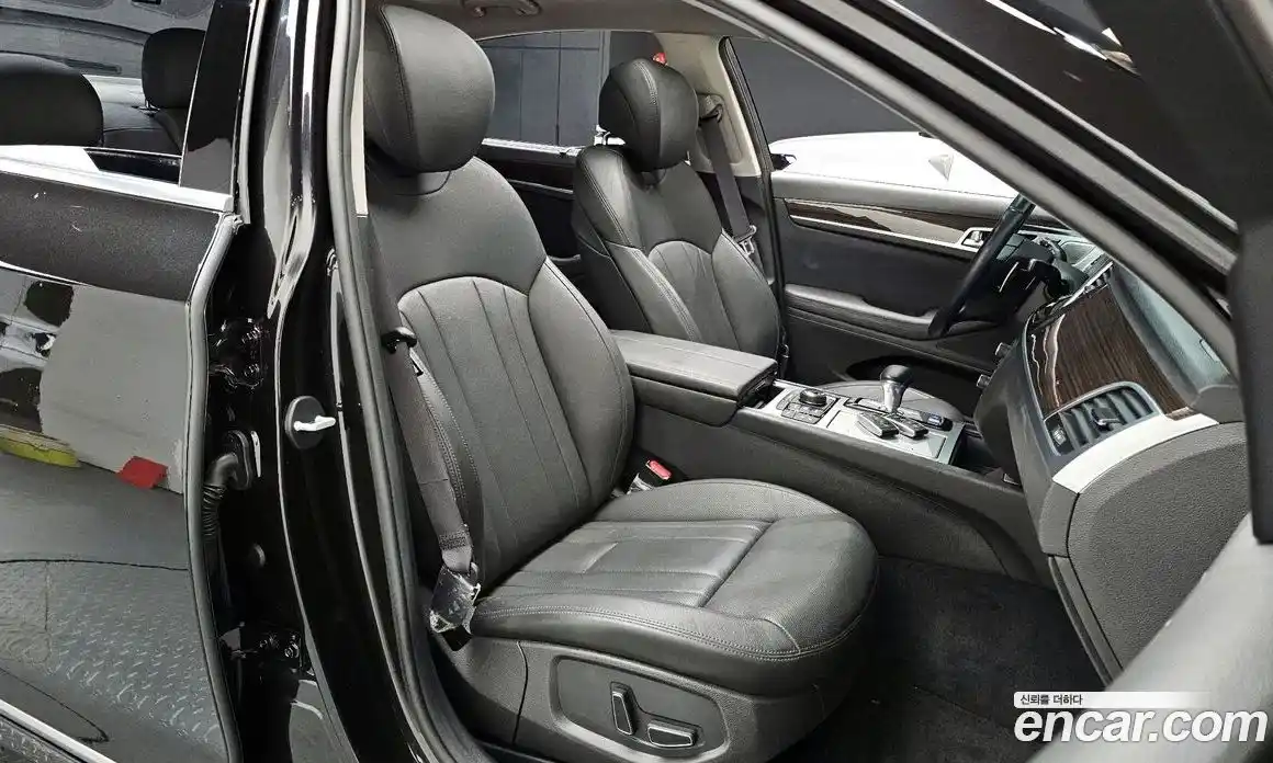 Genesis G80 2018 3.3 Автомат в Москве № 27008, фото 16