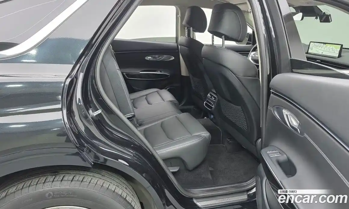 Genesis GV70 2022 2.5 Автомат в Москве № 27325, фото 15