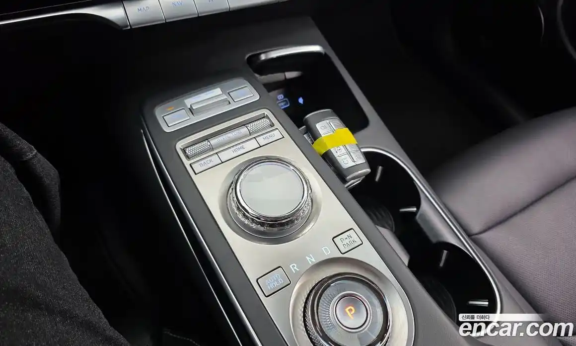 Genesis GV70 2022 2.5 Автомат в Москве № 27325, фото 20