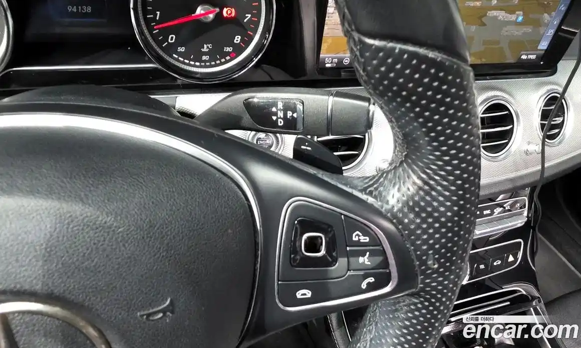 Mercedes-Benz E-Class 2017 2.0 Автомат в Москве № 292666, фото 14