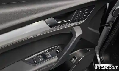 Audi Q5 2020 3.0 Автомат в Москве № 292857, миниатюра 12