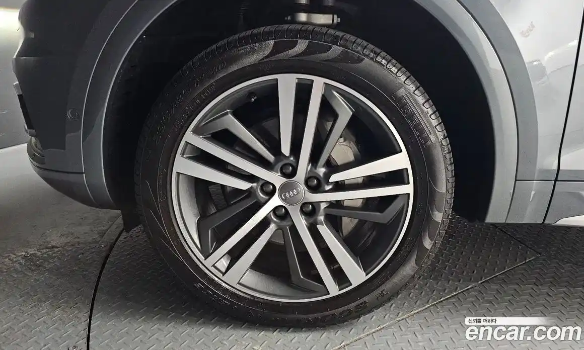 Audi Q5 2020 3.0 Автомат в Москве № 292857, фото 18