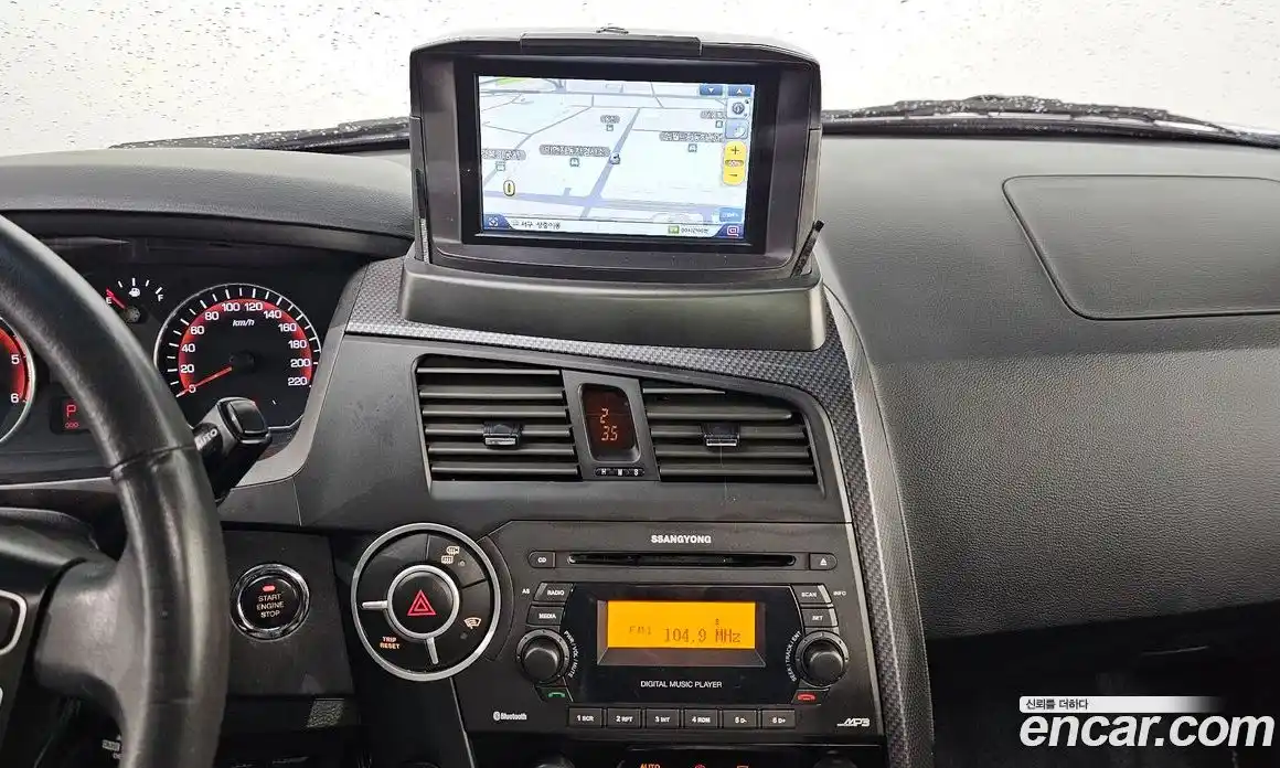 SsangYong Korando 2015 2.0 Автомат в Москве № 29661, фото 18