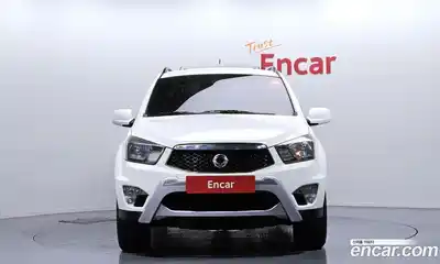 SsangYong Korando 2015 2.0 Автомат в Москве № 29661, миниатюра 3
