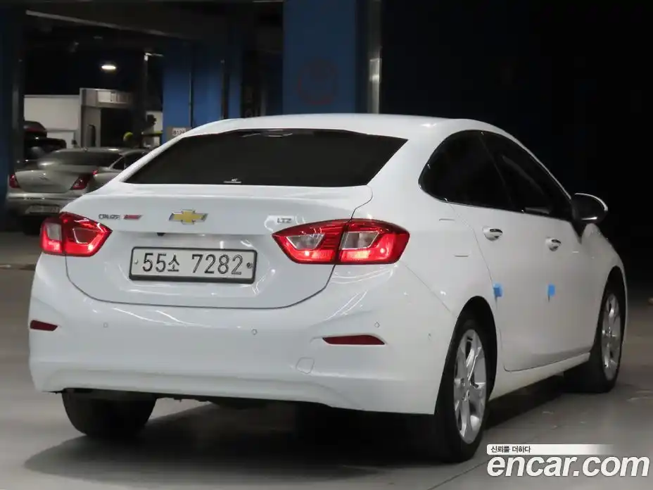 Chevrolet Cruze 2017 1.4 Автомат в Москве № 298403, фото 4