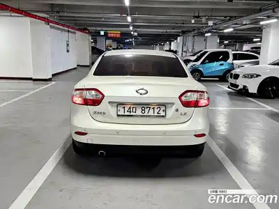 Renault SM3 2010 1.6 Автомат в Москве № 301892, миниатюра 4