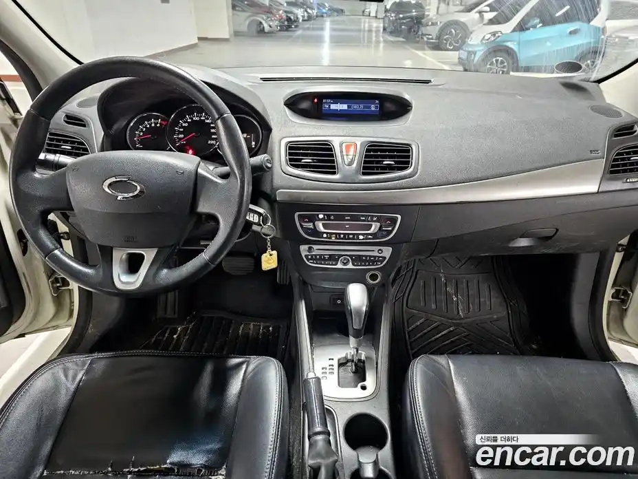 Renault SM3 2010 1.6 Автомат в Москве № 301892, фото 7