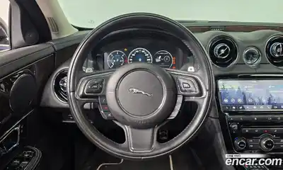 Jaguar XJ 2019 3.0 Автомат в Москве № 304945, миниатюра 12
