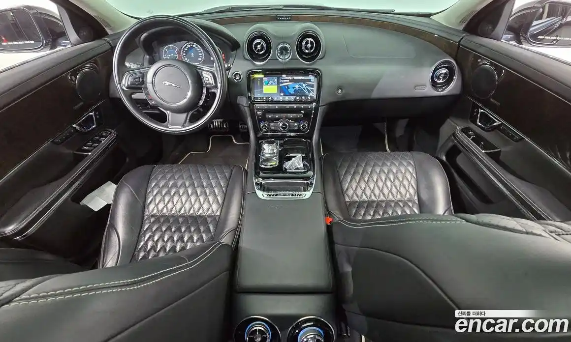Jaguar XJ 2019 3.0 Автомат в Москве № 304945, фото 6