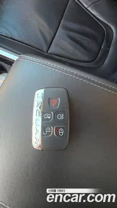 Jaguar XF 2015 2.0 Автомат в Москве № 305164, фото 19