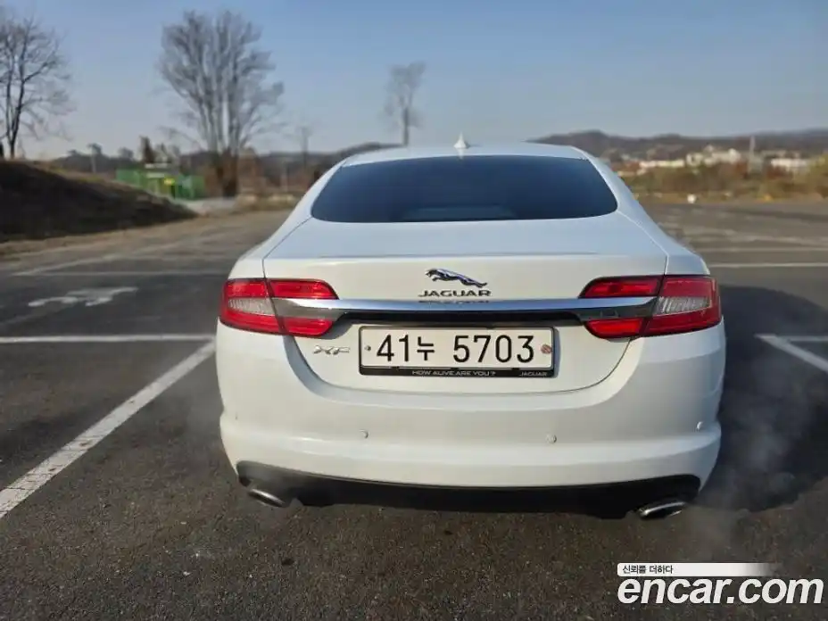 Jaguar XF 2015 2.0 Автомат в Москве № 305164, фото 4