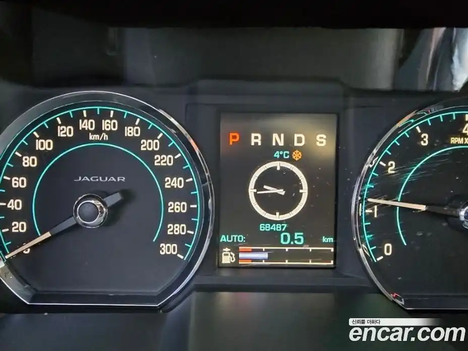 Jaguar XF 2015 2.0 Автомат в Москве № 305164, фото 8