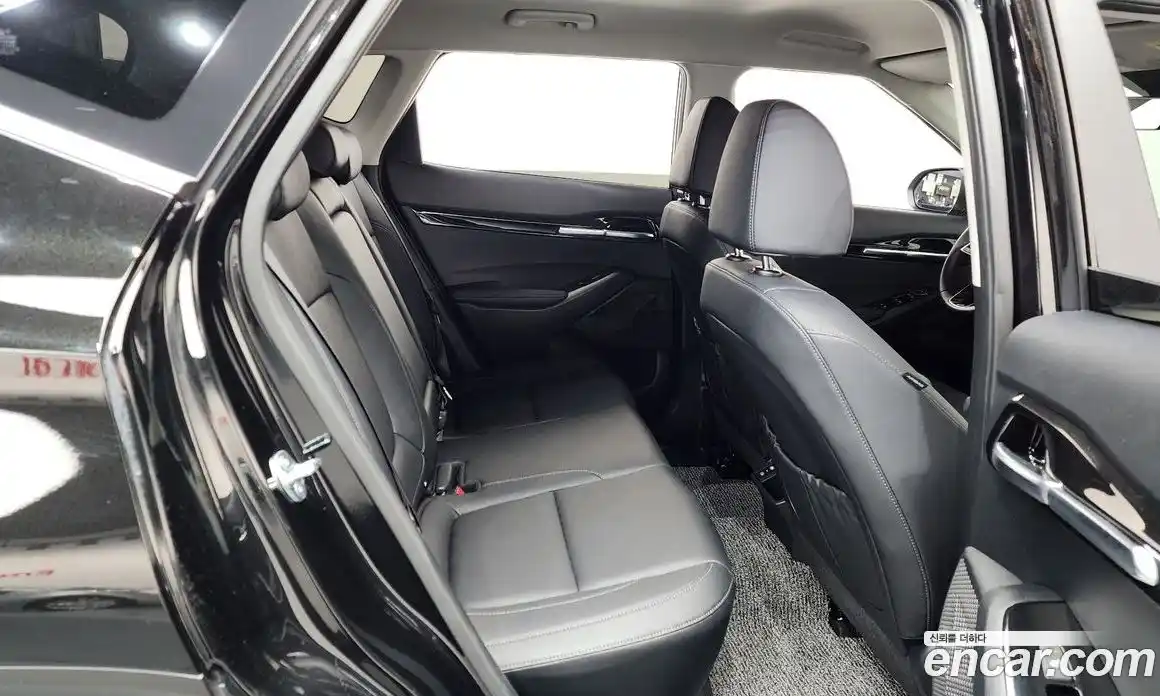 Kia Seltos 2025 1.6 Автомат в Москве № 306292, фото 8