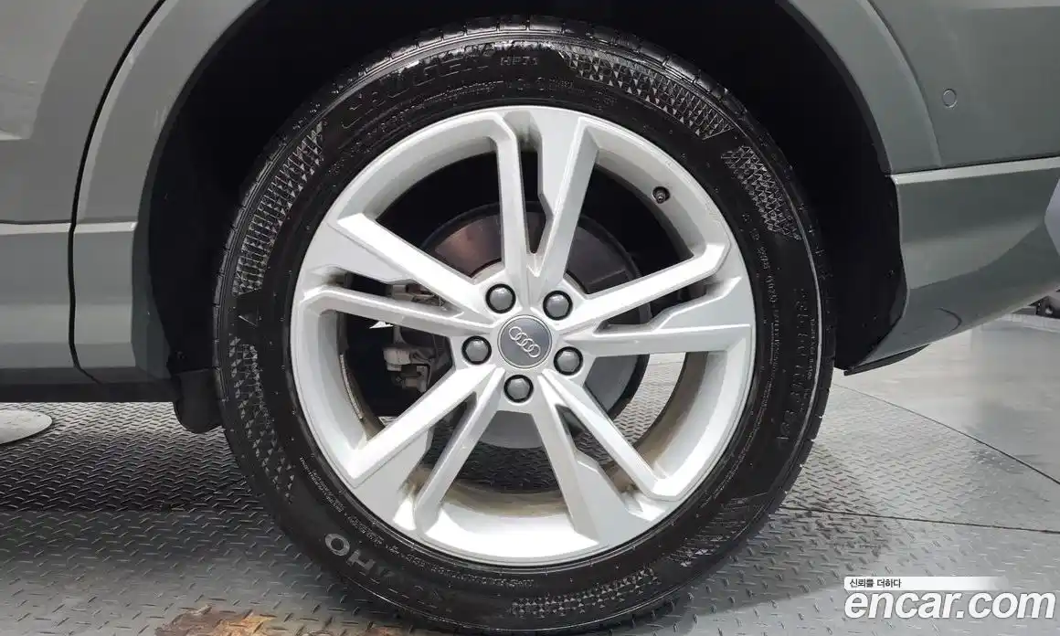 Audi Q3 2020 2.0 Автомат в Москве № 311846, фото 19