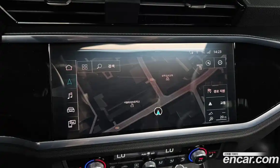 Audi Q3 2020 2.0 Автомат в Москве № 311846, фото 3