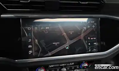 Audi Q3 2020 2.0 Автомат в Москве № 311846, миниатюра 3