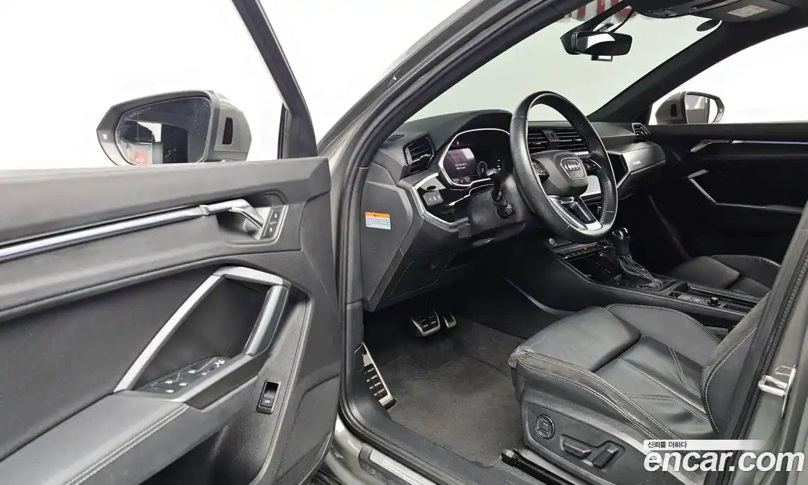 Audi Q3 2020 2.0 Автомат в Москве № 311846, фото 5