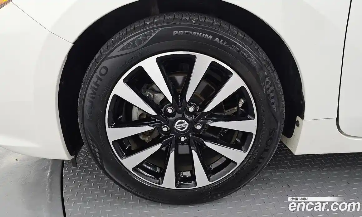 Nissan Altima 2018 2.5 Автомат в Москве № 312532, фото 11