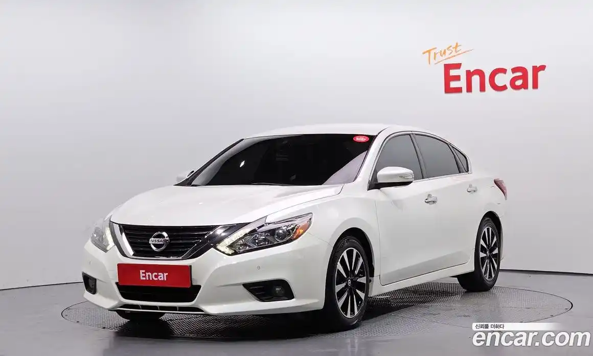 Nissan Altima 2018 2.5 Автомат в Москве № 312532, фото 13