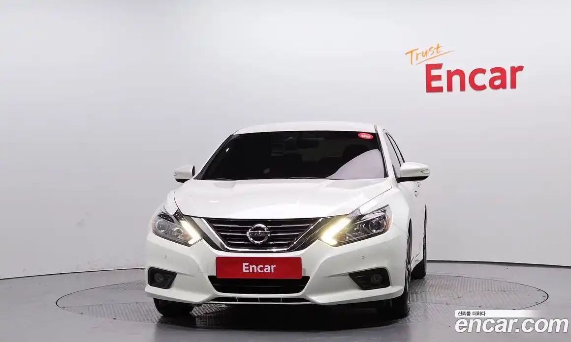 Nissan Altima 2018 2.5 Автомат в Москве № 312532, фото 3
