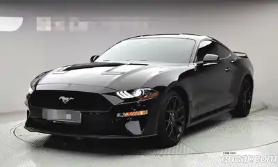 Ford Mustang, 2021