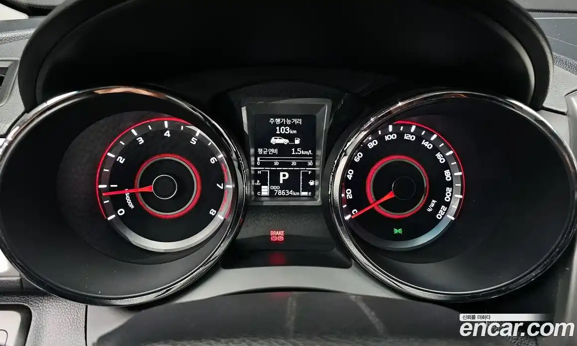 SsangYong TIBOLI 2015 1.6 Автомат в Москве № 31568, фото 7