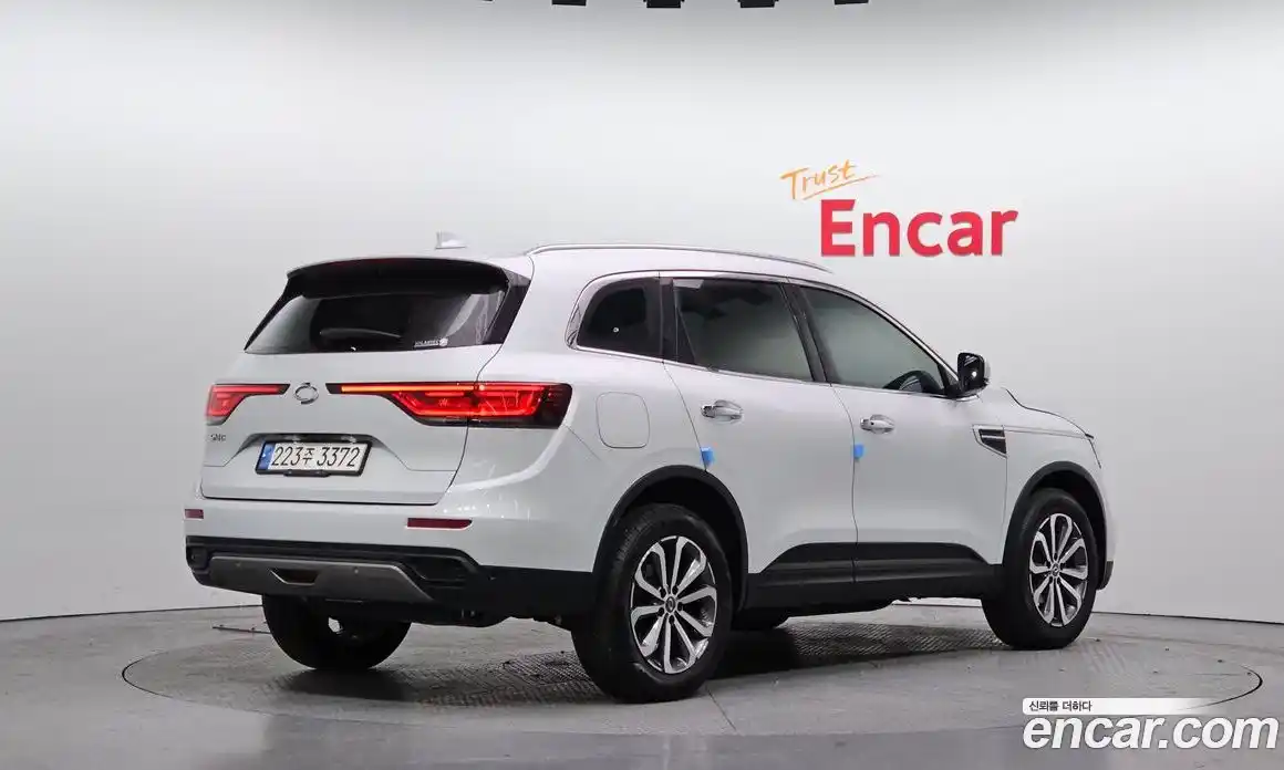 Renault QM6 2022 2.0 Автомат в Москве № 316169, фото 14