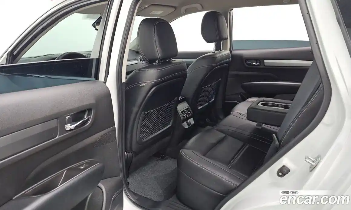 Renault QM6 2022 2.0 Автомат в Москве № 316169, фото 17