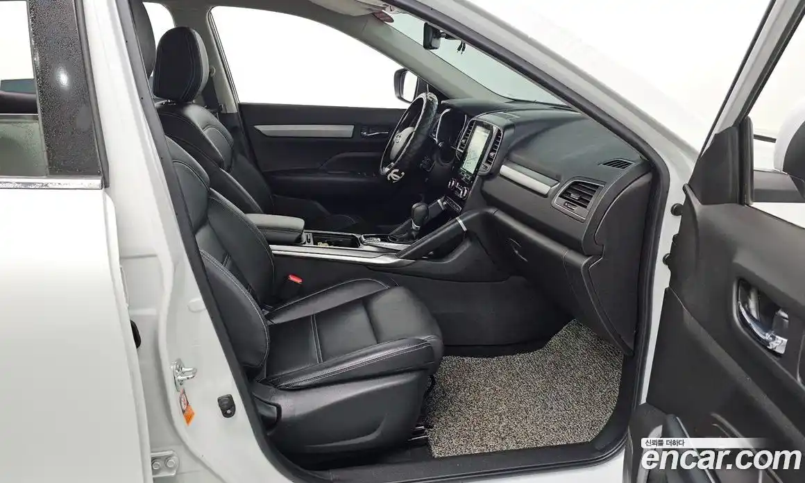 Renault QM6 2022 2.0 Автомат в Москве № 316169, фото 9