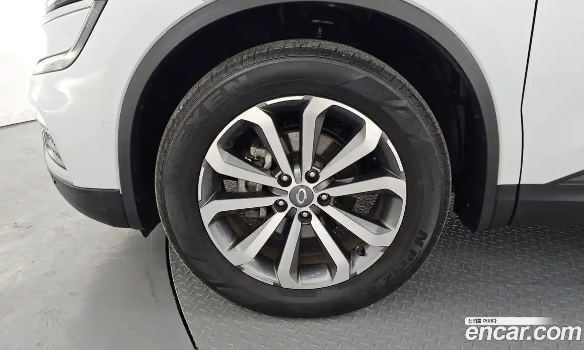 Renault QM6 2022 2.0 Автомат в Москве № 316169, фото 10