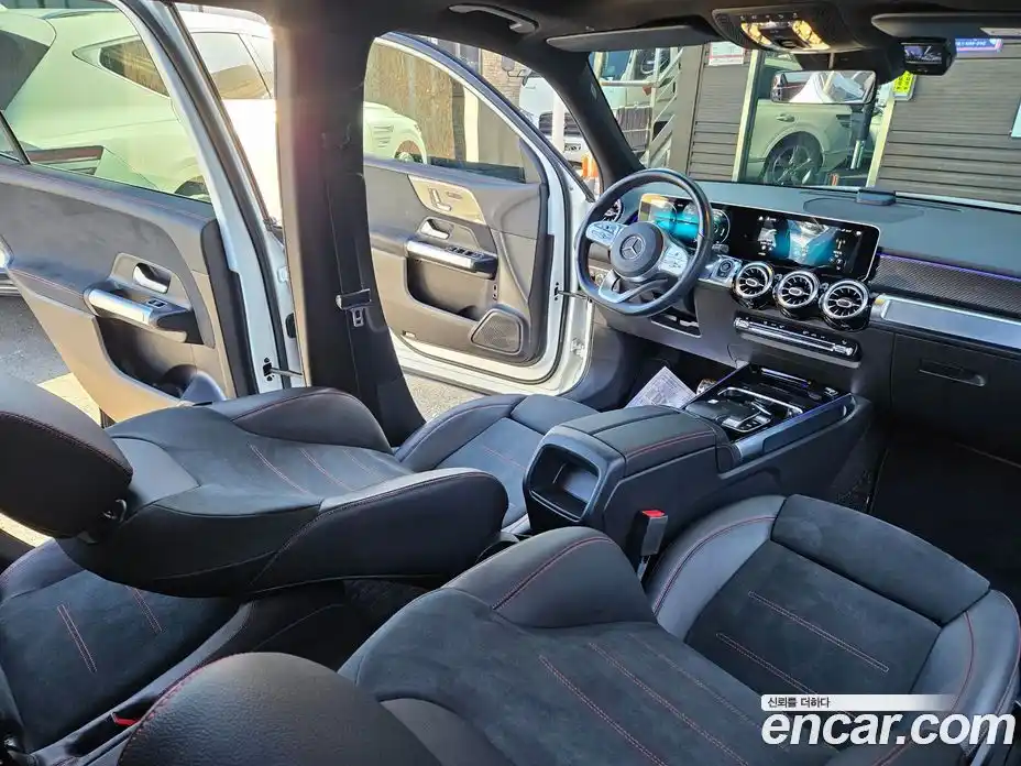 Mercedes-Benz GLB-Class 2020 2.0 Автомат в Москве № 323743, фото 11