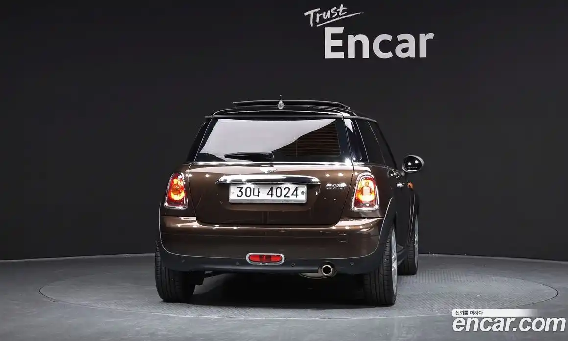 Mini Cooper 2010 1.6 Автомат в Москве № 329387, фото 11