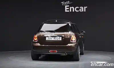 Mini Cooper 2010 1.6 Автомат в Москве № 329387, миниатюра 11