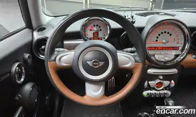 Mini Cooper 2010 1.6 Автомат в Москве № 329387, миниатюра 12