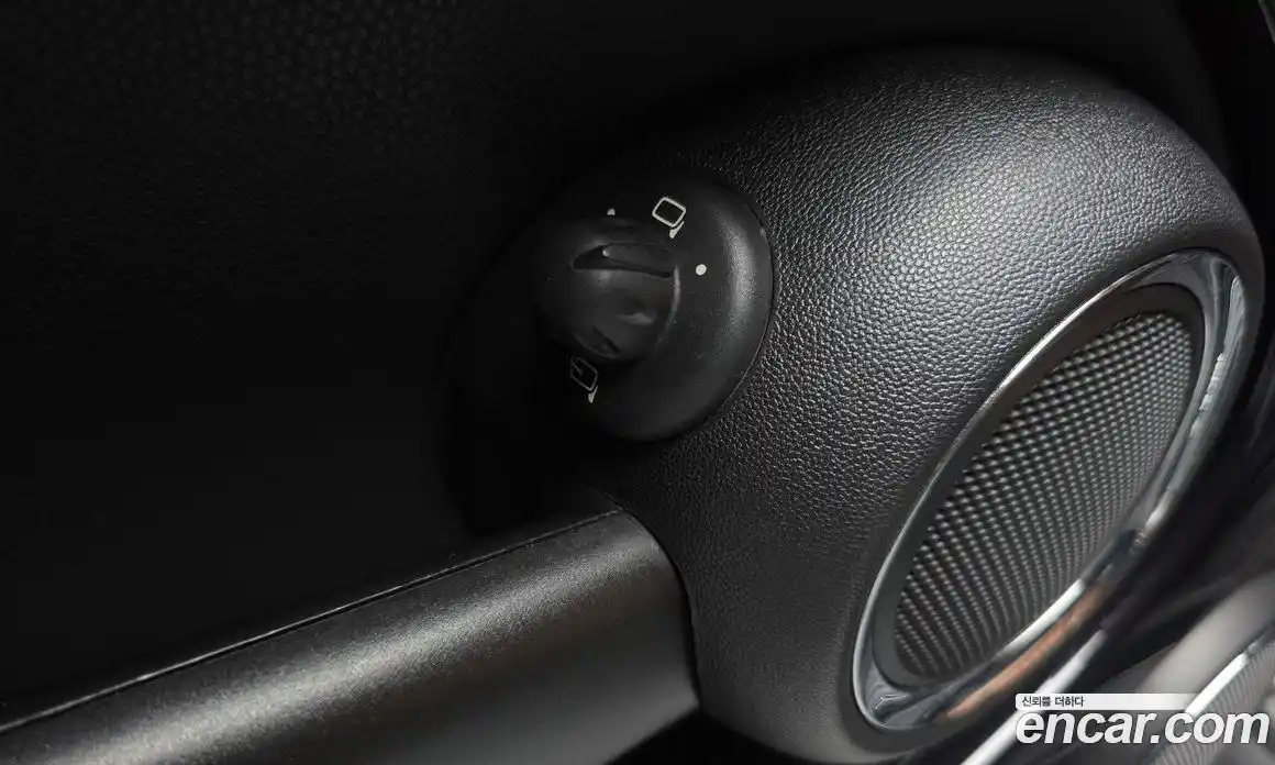 Mini Cooper 2010 1.6 Автомат в Москве № 329387, фото 15