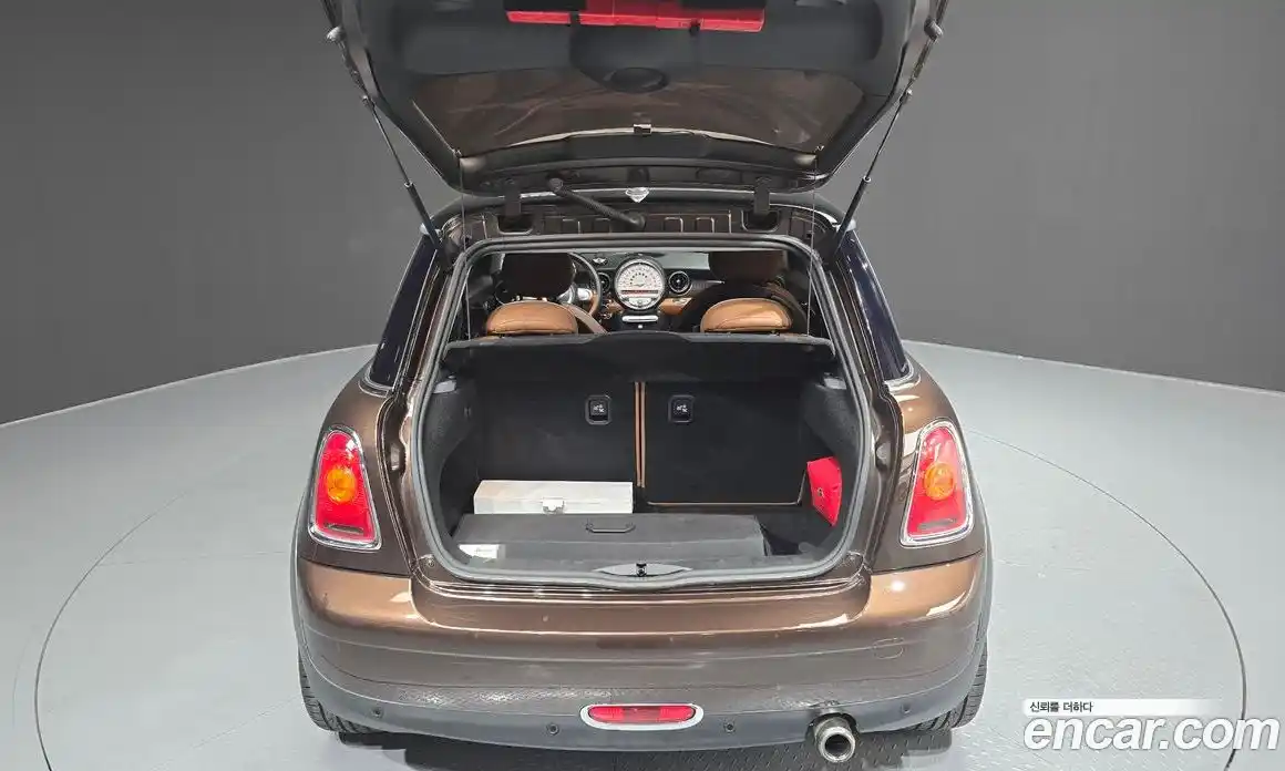 Mini Cooper 2010 1.6 Автомат в Москве № 329387, фото 18