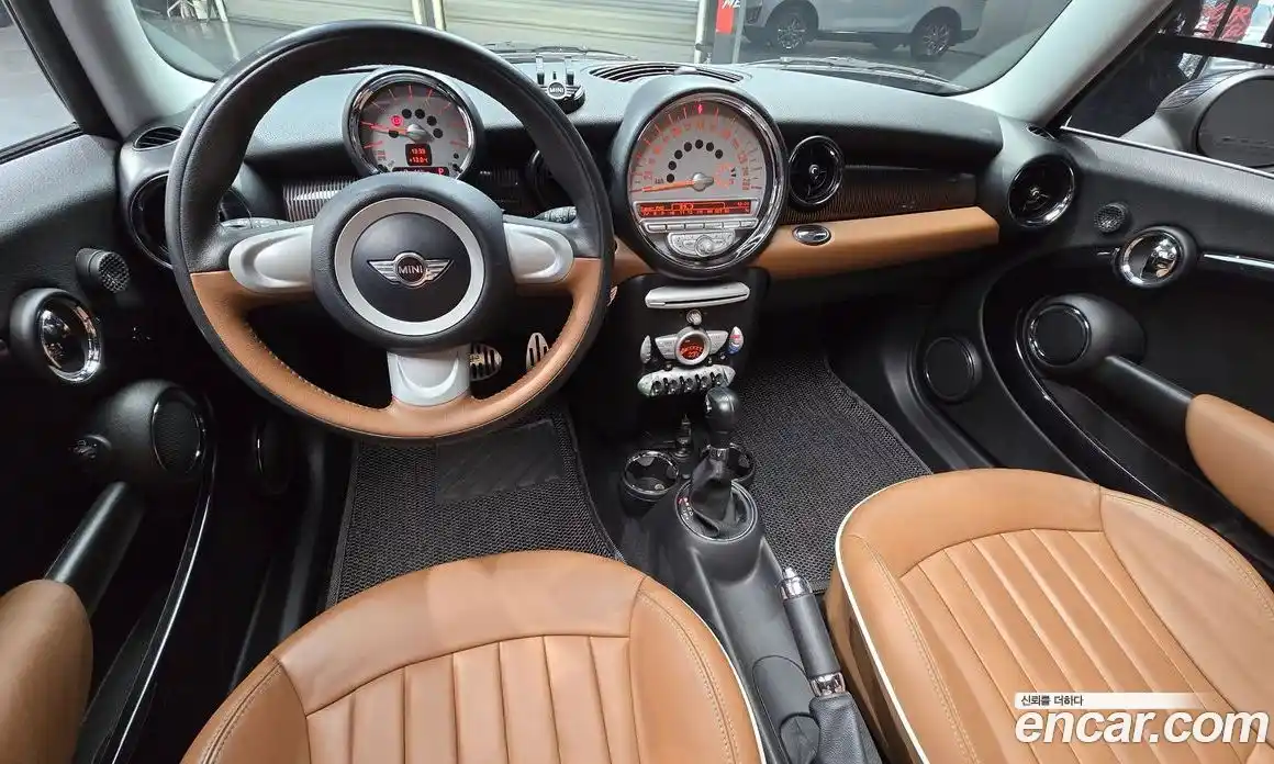 Mini Cooper 2010 1.6 Автомат в Москве № 329387, фото 19