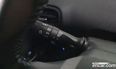 Toyota Prius 2018 1.8 Автомат в Москве № 334921, миниатюра 12