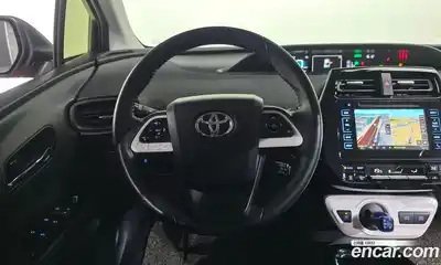 Toyota Prius 2018 1.8 Автомат в Москве № 334921, миниатюра 3