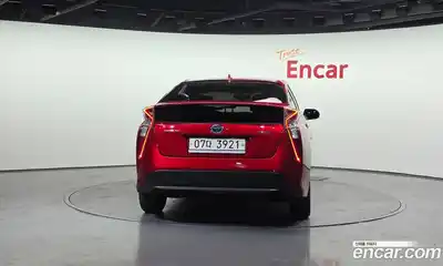 Toyota Prius 2018 1.8 Автомат в Москве № 334921, миниатюра 6