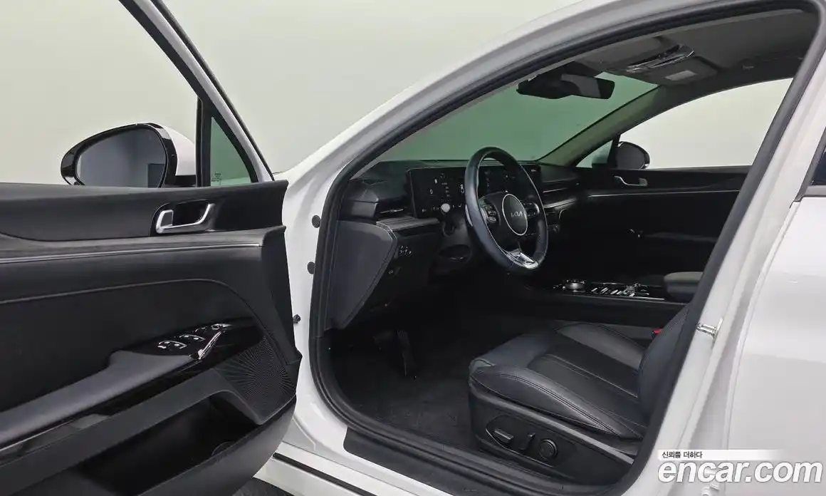 Kia K5 2024 2.0 Автомат в Москве № 337818, фото 4