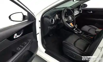 Kia K3 2022 1.6 Автомат в Москве № 338526, миниатюра 10