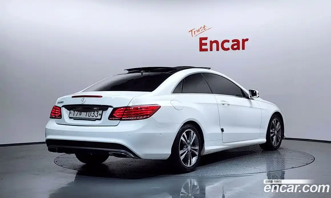 Mercedes-Benz E-Class 2014 2.0 Автомат в Москве № 342874, фото 13