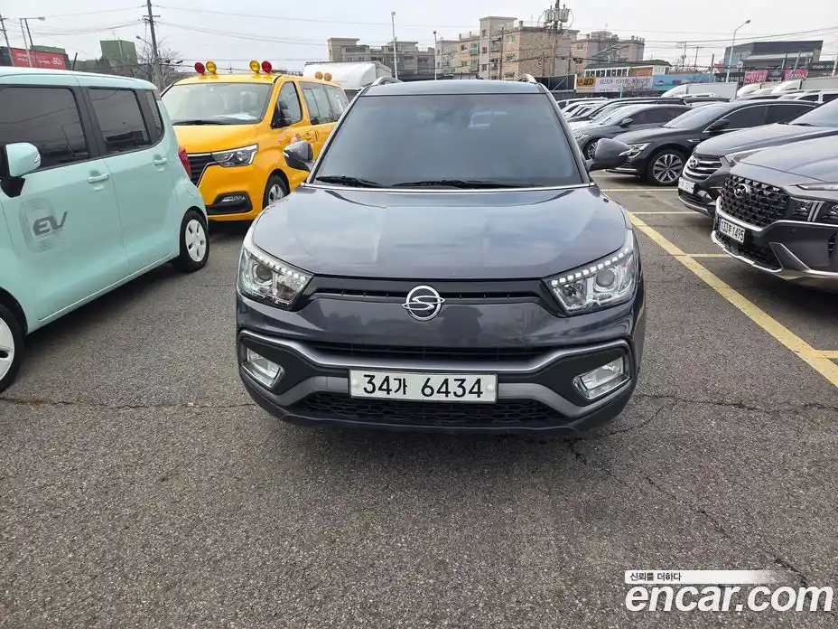 SsangYong TIBOLI 2018 1.6 Автомат в Москве № 35423, фото 1