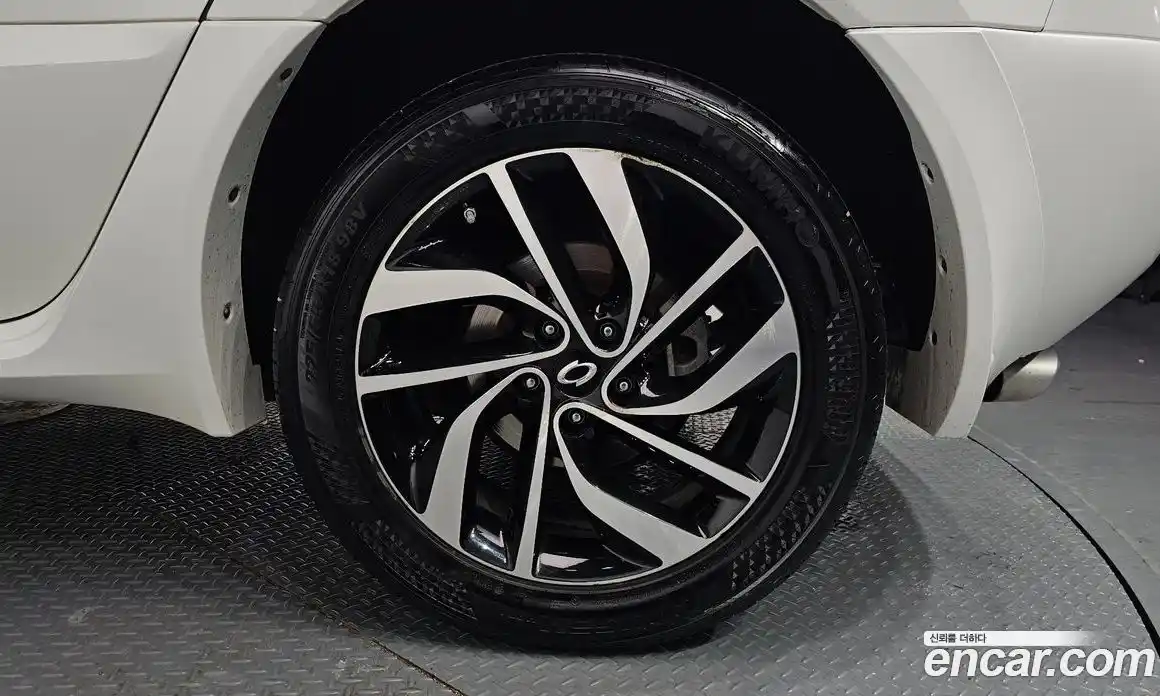 Renault QM5 2014 2.0 Автомат в Москве № 358610, фото 5